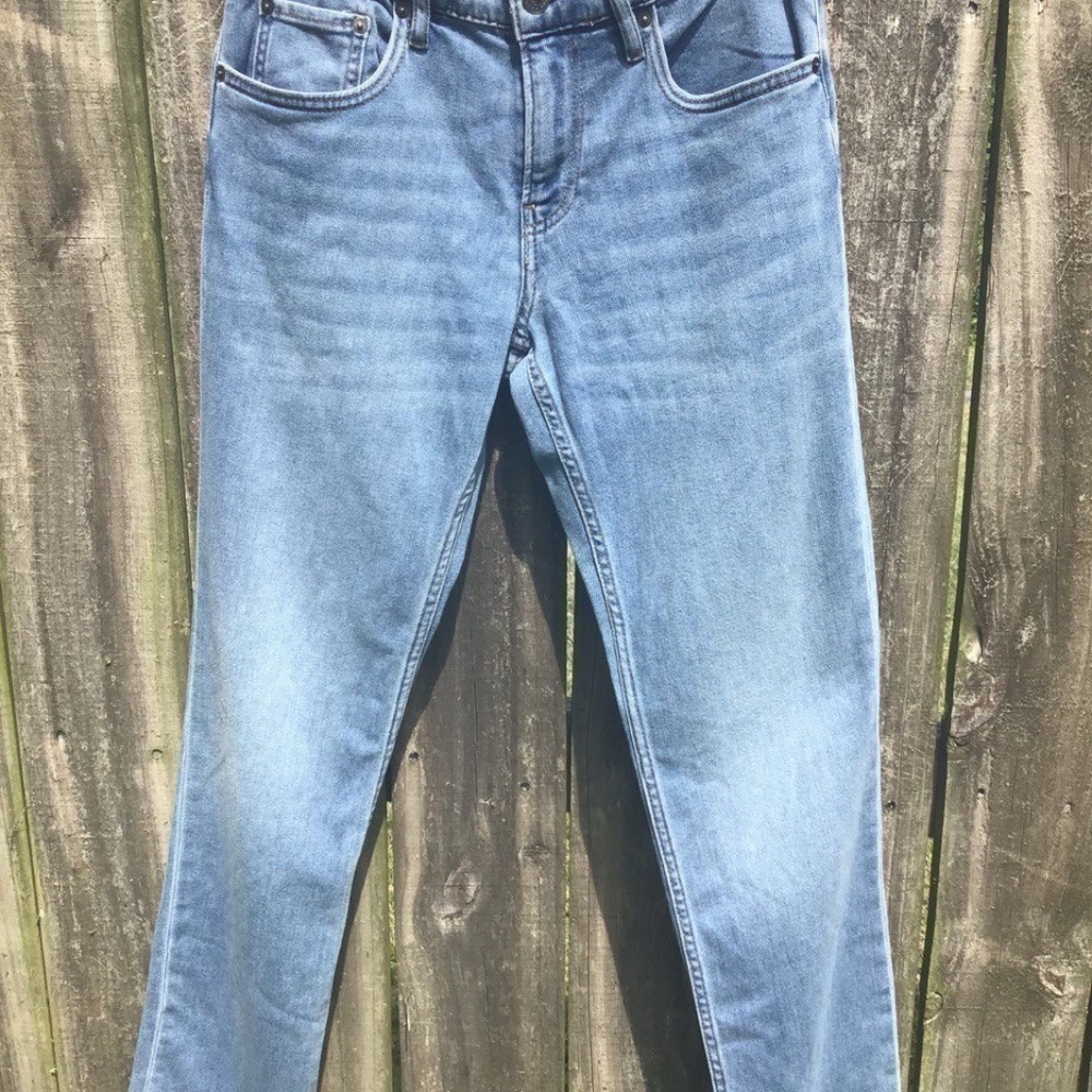 Bonobos Premium stretch denim.